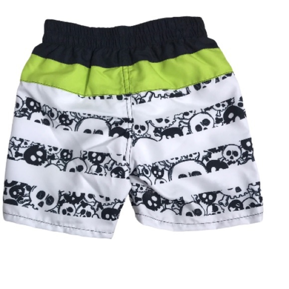 NWT Crossbone Rashguard 2-Piece Swim Set - Picture 8 of 16